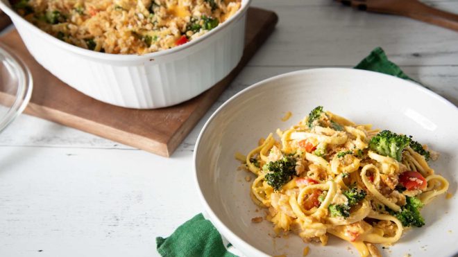 Broccoli Cheese Noodle Casserole