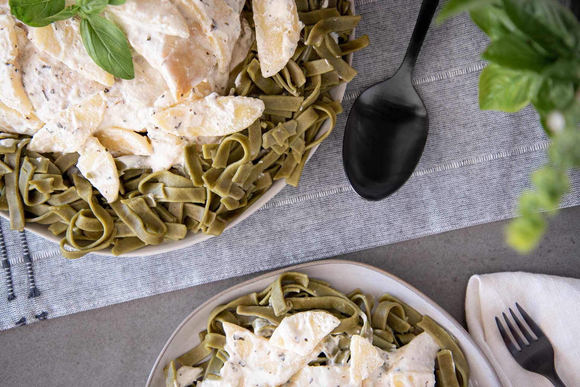 MMHN-New-New-Recipe-Picture Apples & Chicken with Spinach Noodles